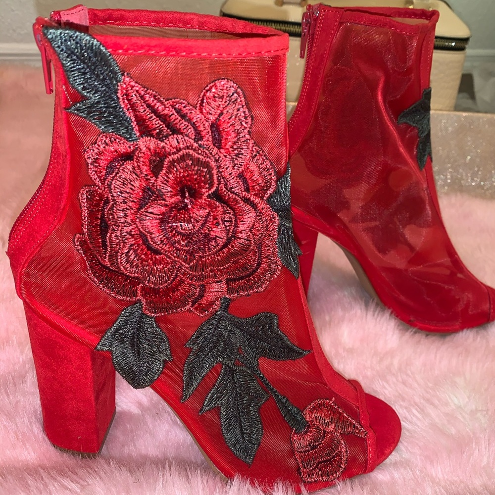 Rosette  Blush Heels